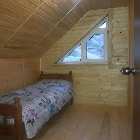 Jaktstuga Дім З Ластівками