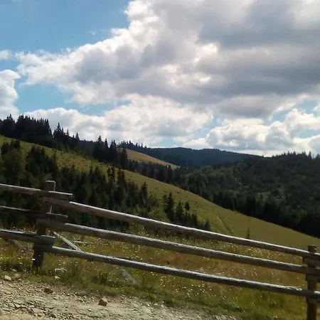Jaktstuga Дім З Ластівками